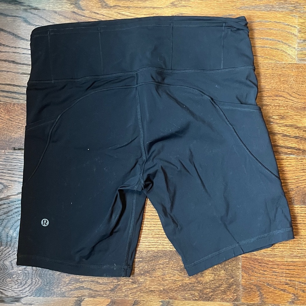 Lululemon Fast and Free High Rise Short 8" in Black - Picture 7 of 8